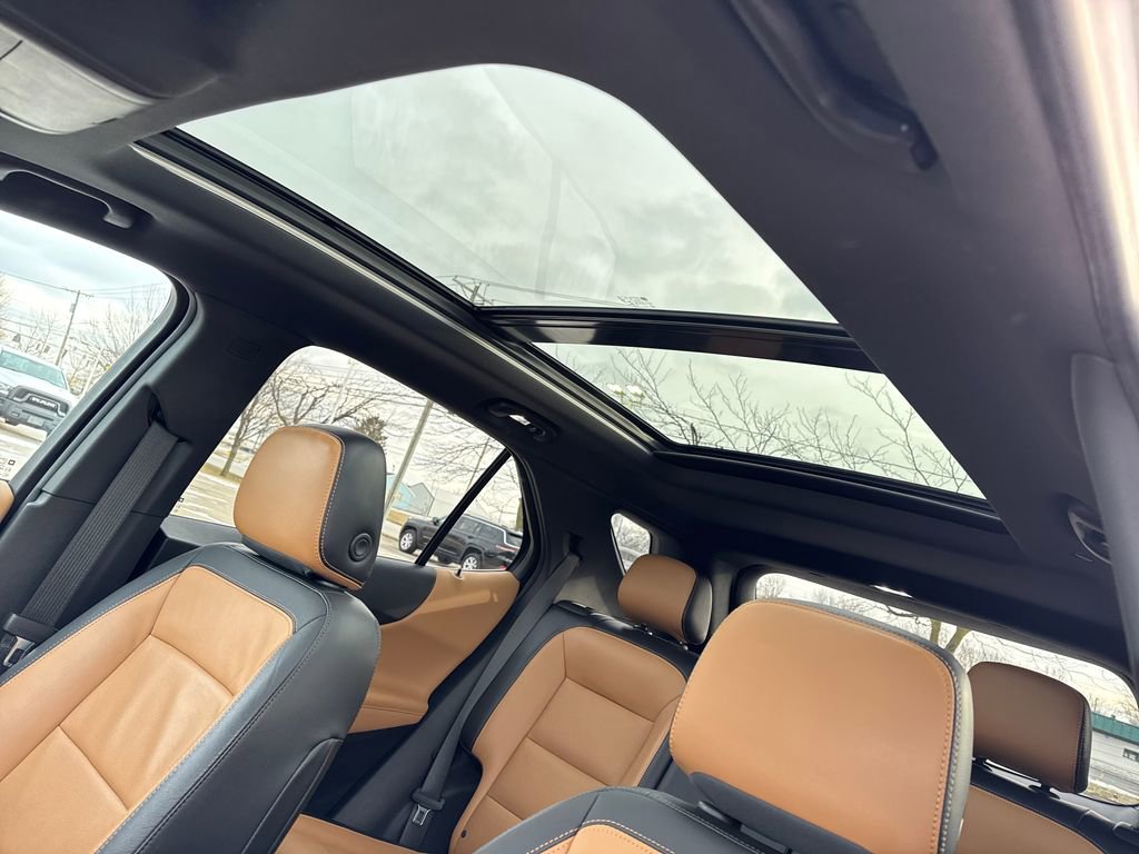 Used 2021 Chevrolet Equinox Premier image 33