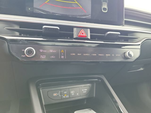 New 2026 Kia K5 GT-Line w/ GT-Line Premium Package FWD image 25