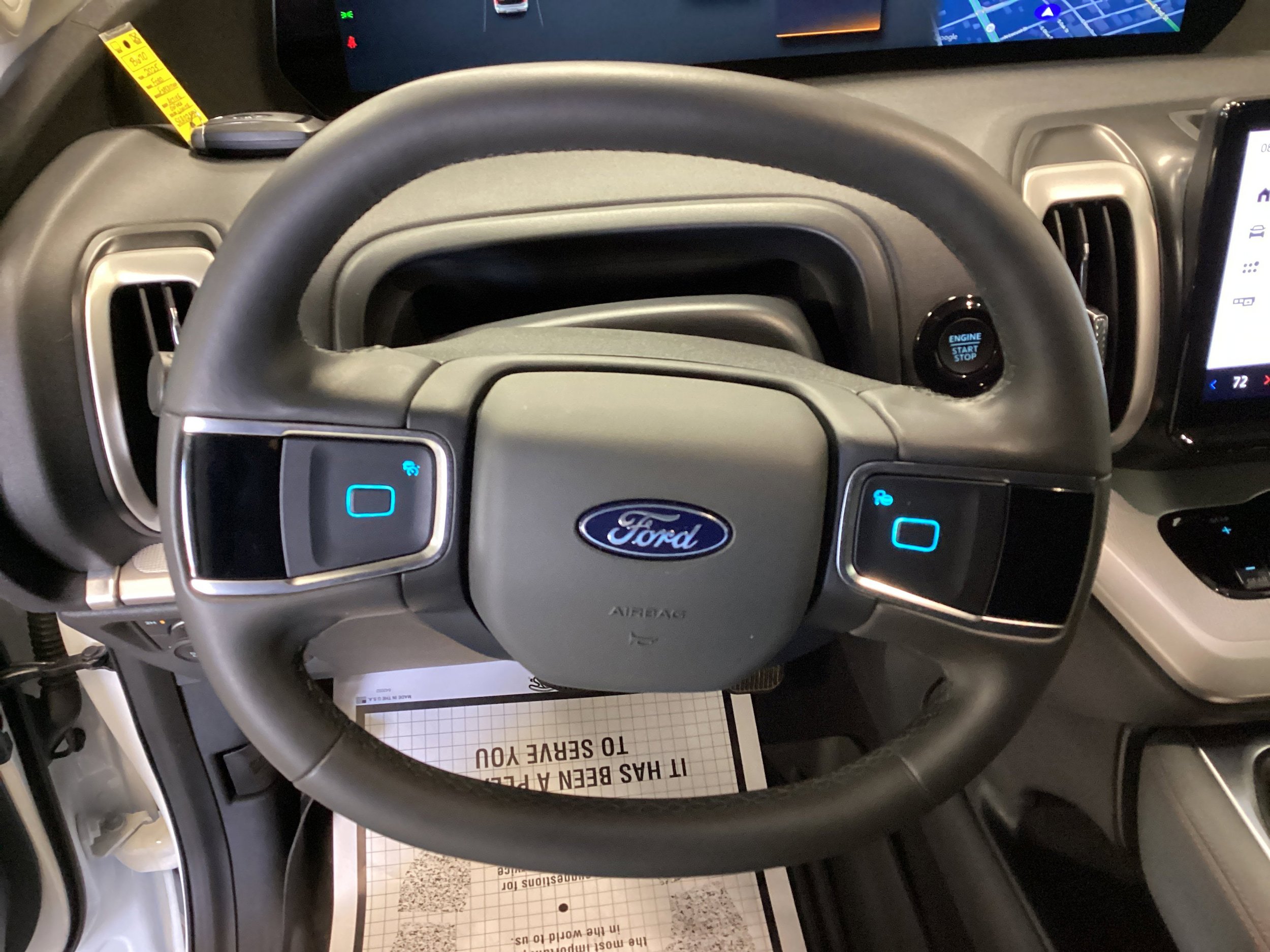Used 2025 Ford Expedition Active image 18
