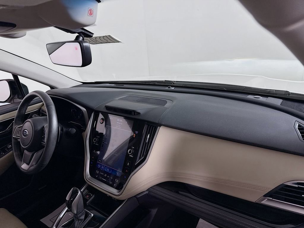 Used 2020 Subaru Outback Limited image 26