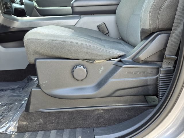Used 2021 Ford F150 XLT w/ Trailer Tow Package RWD image 13