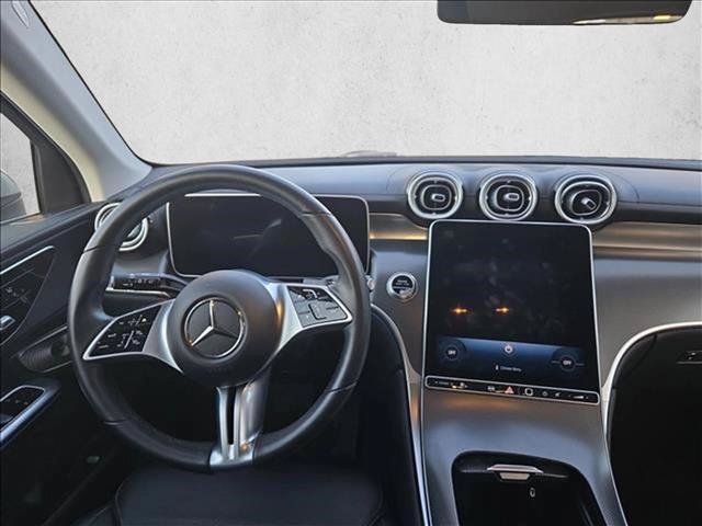 Used 2023 Mercedes-Benz GLC 300 4MATIC image 16
