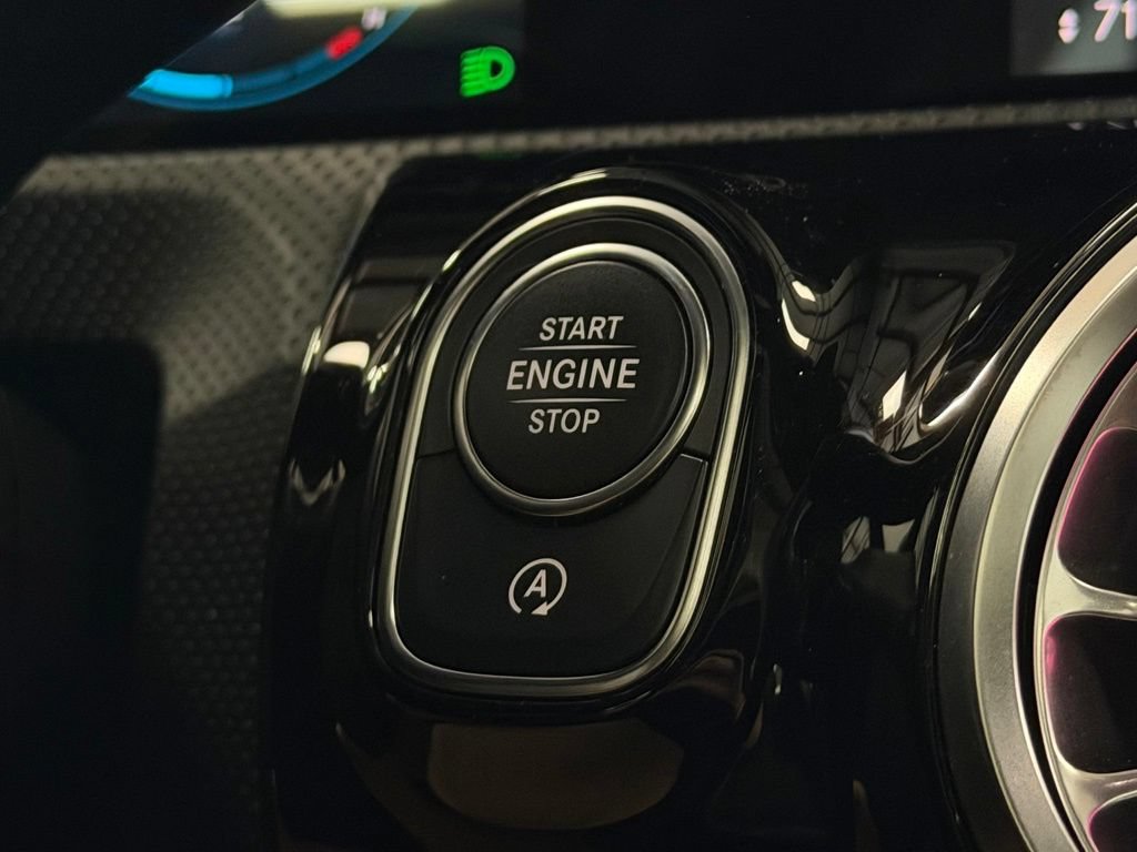 Used 2020 Mercedes-Benz A 220 4MATIC image 22