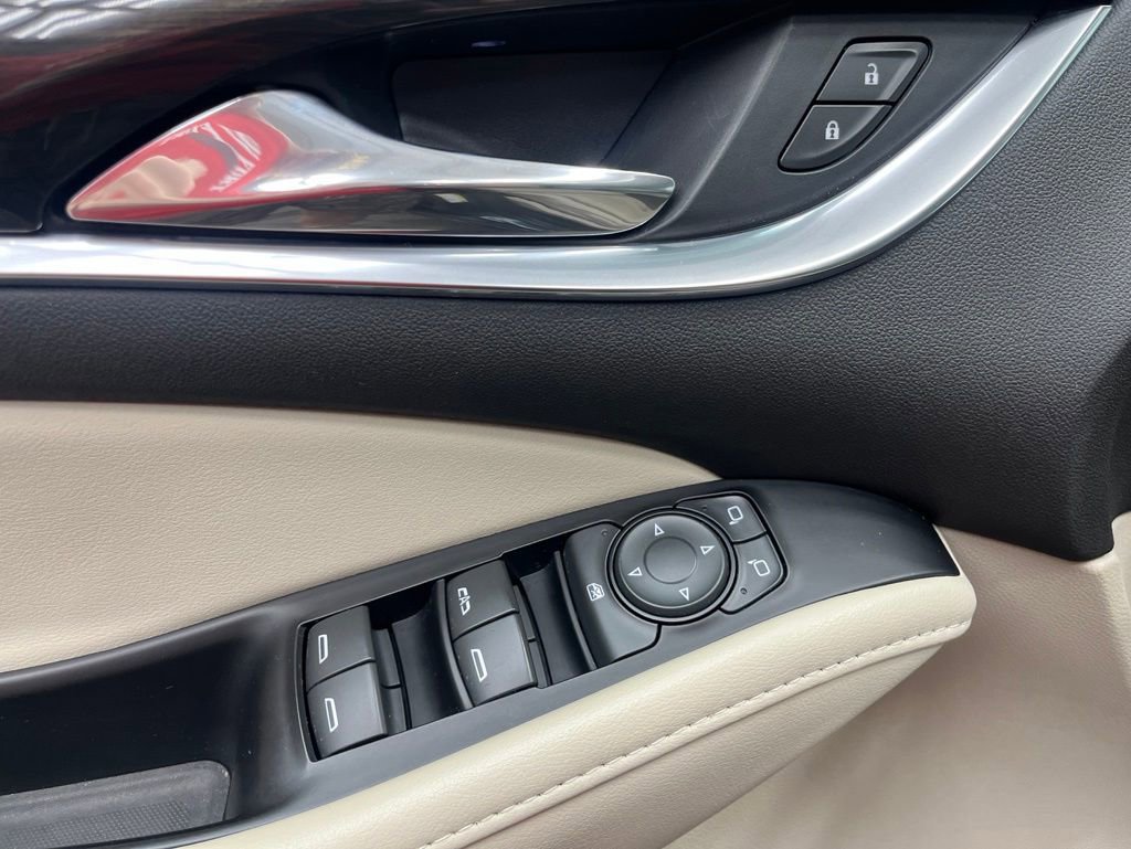 Used 2019 Buick Enclave Essence FWD image 10