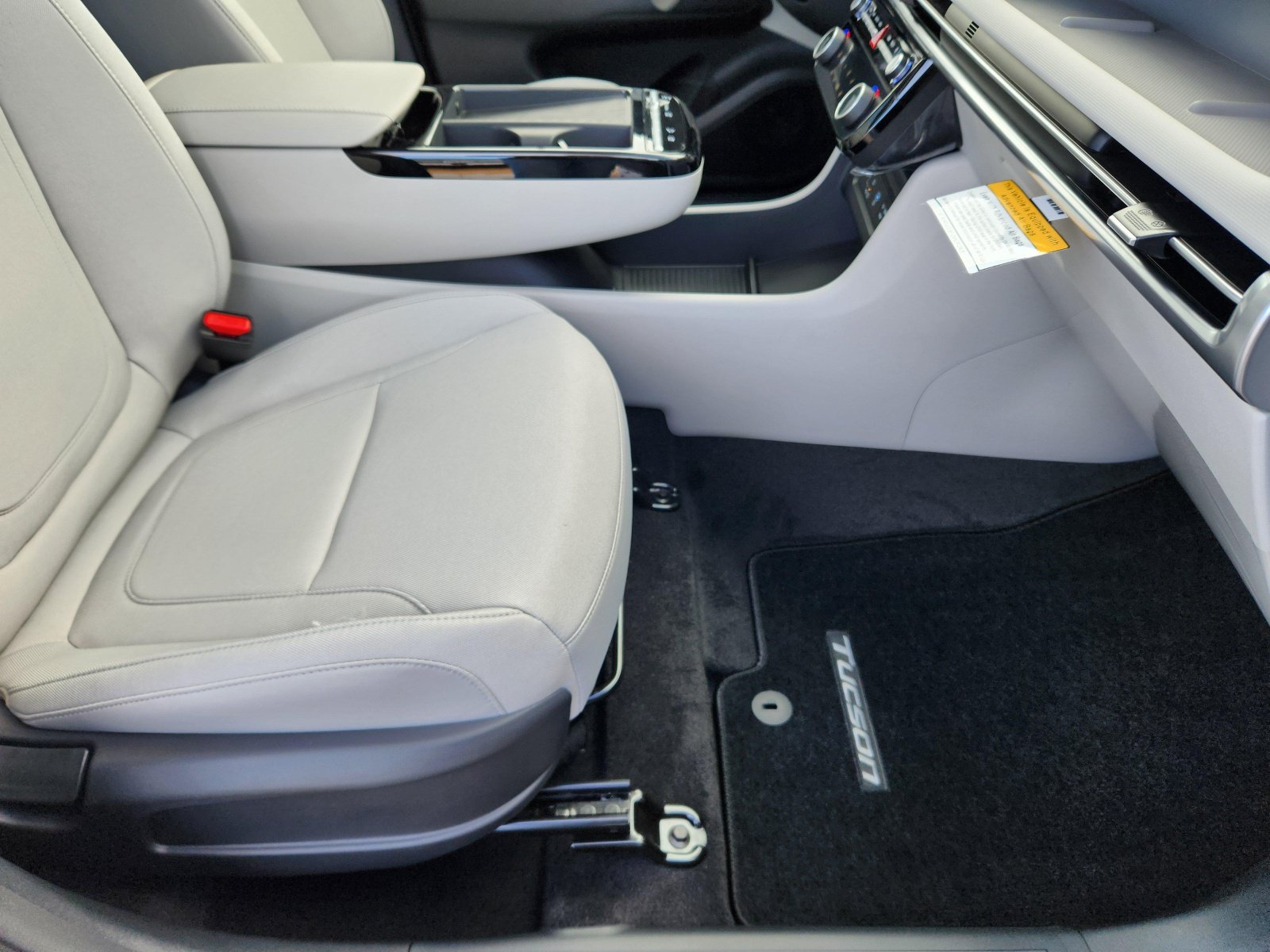 New 2026 Hyundai Tucson SEL AWD/4WD image 17