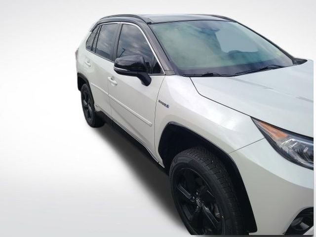 Used 2019 Toyota RAV4 XSE image 9