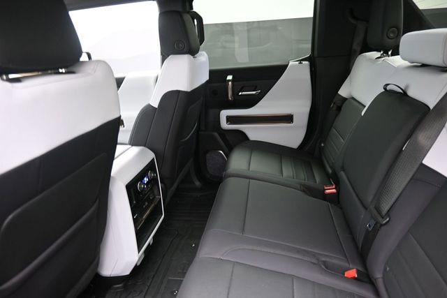 Used 2025 GMC Hummer EV 3X AWD/4WD image 22