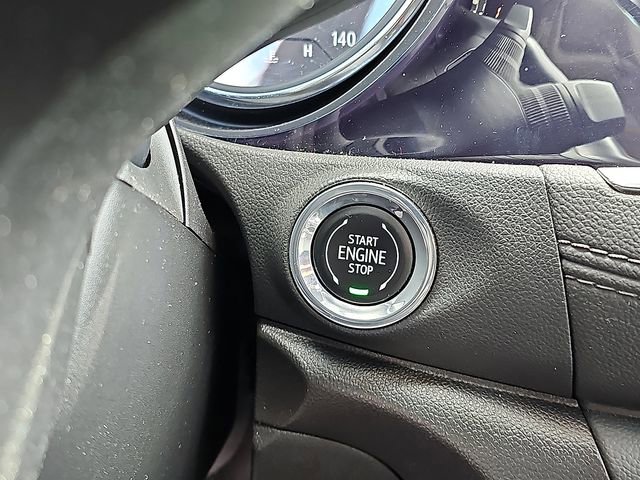 Used 2022 Buick Encore GX Essence w/ Advanced Technology Package image 25