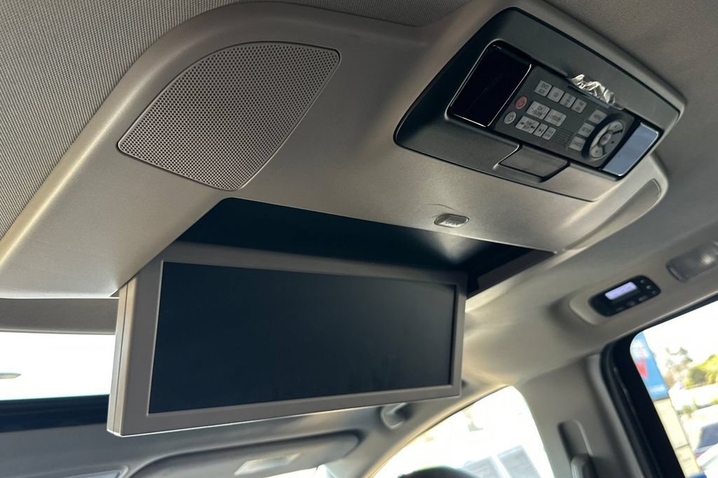 Used 2016 Honda Odyssey Touring image 16