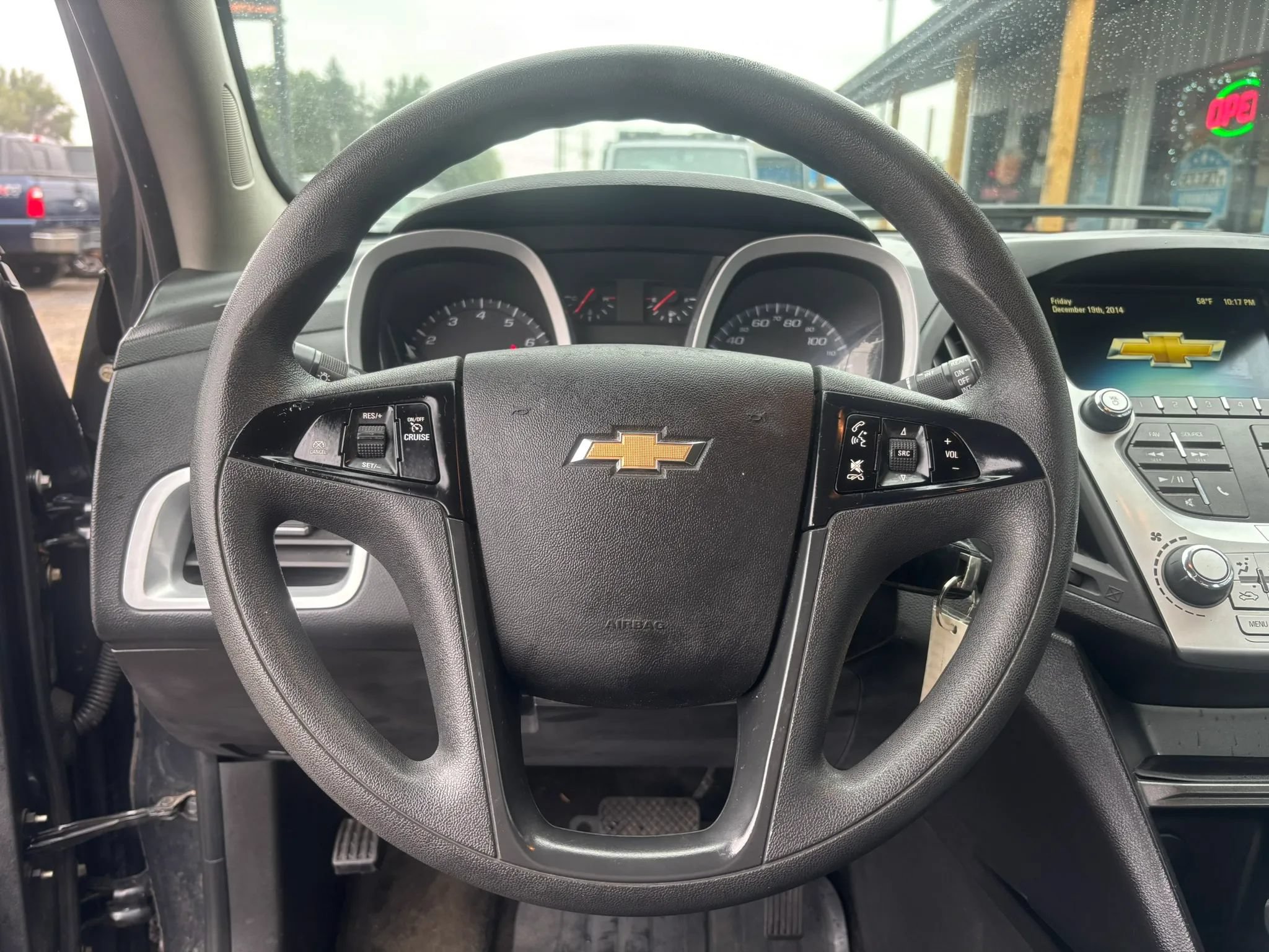Used 2017 Chevrolet Equinox LS AWD/4WD image 20