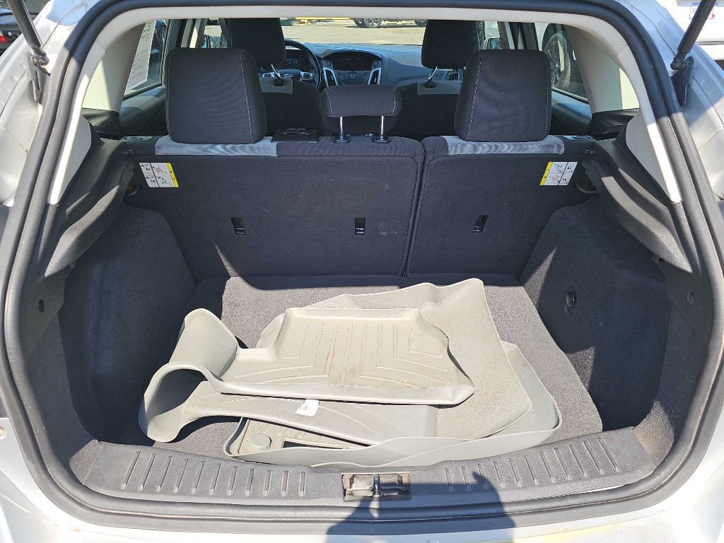 Used 2012 Ford Focus SE image 43