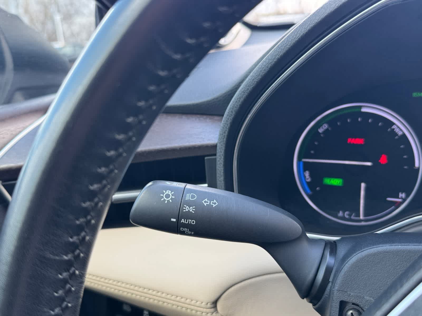 Used 2019 Toyota Avalon Limited w/ Advanced Safety Package image 19