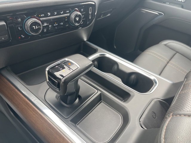 Used 2022 Chevrolet Silverado 1500 High Country image 32