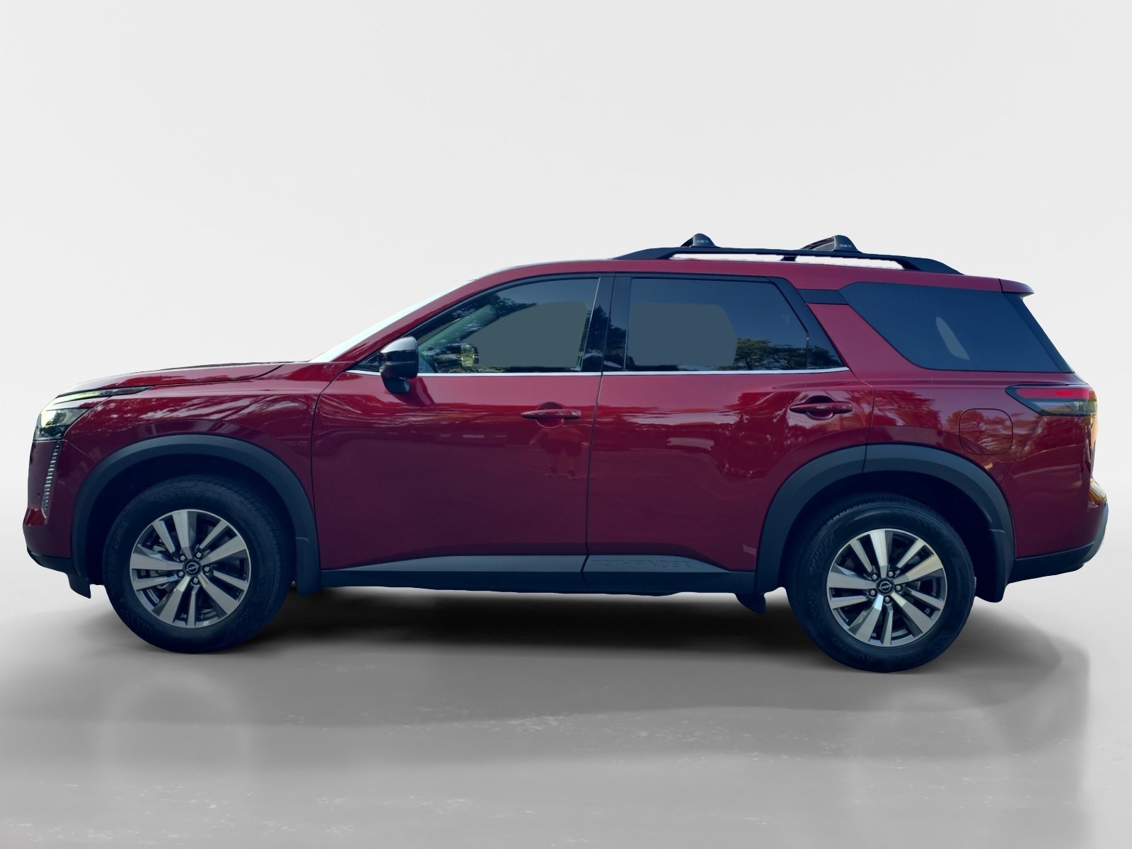 New 2026 Nissan Pathfinder SL AWD/4WD image 2
