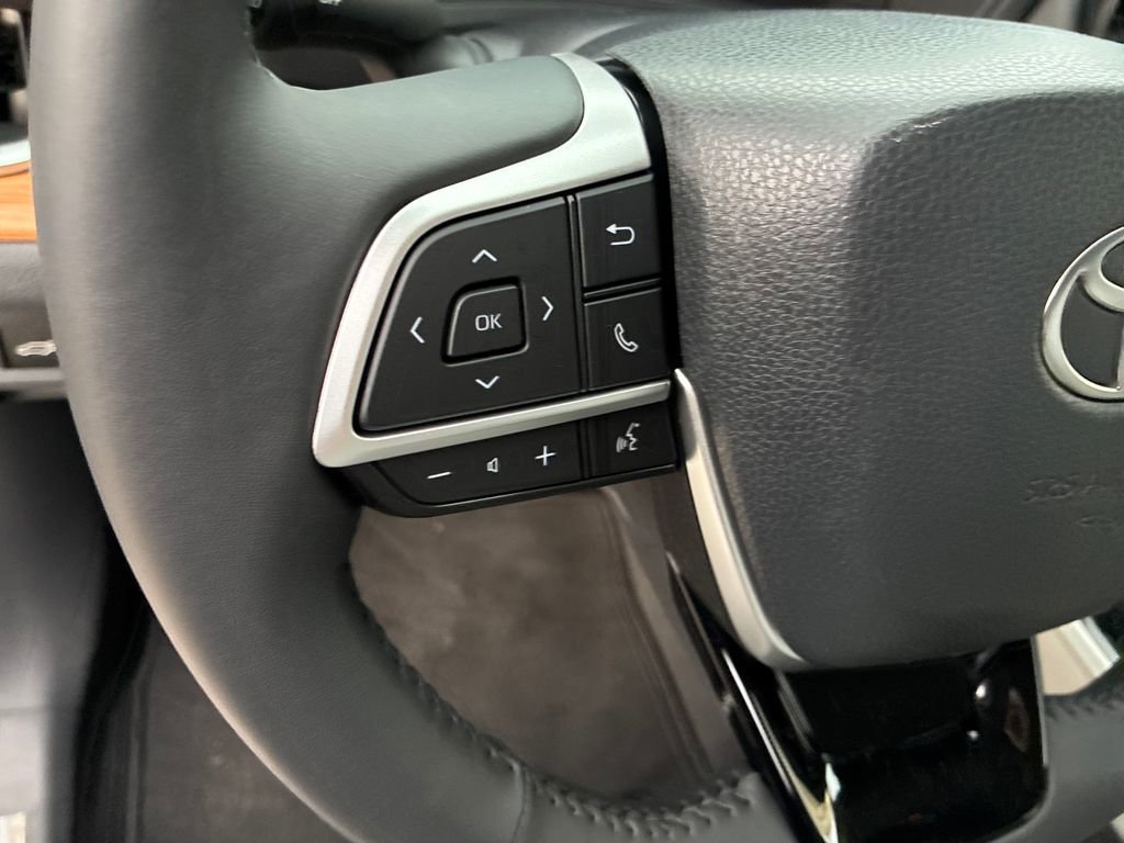New 2026 Toyota Grand Highlander Limited image 26