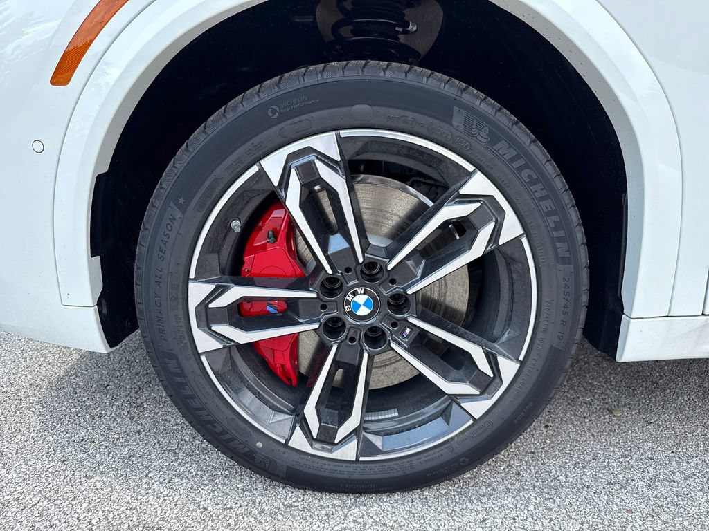 New 2026 BMW X2 xDrive28i w/ Technology Package AWD/4WD image 9