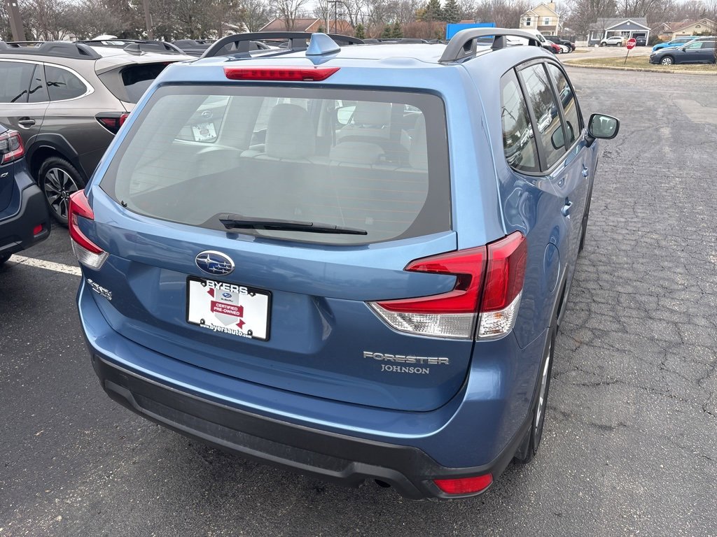 Used 2023 Subaru Forester image 3