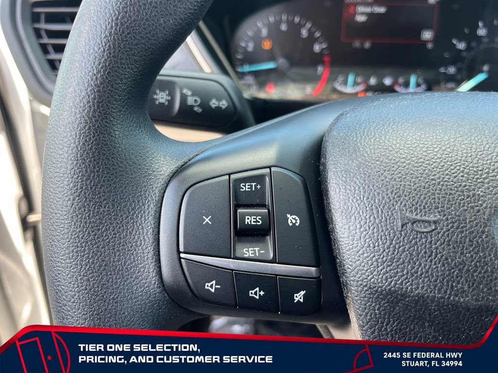 Used 2020 Ford Escape SE FWD image 14