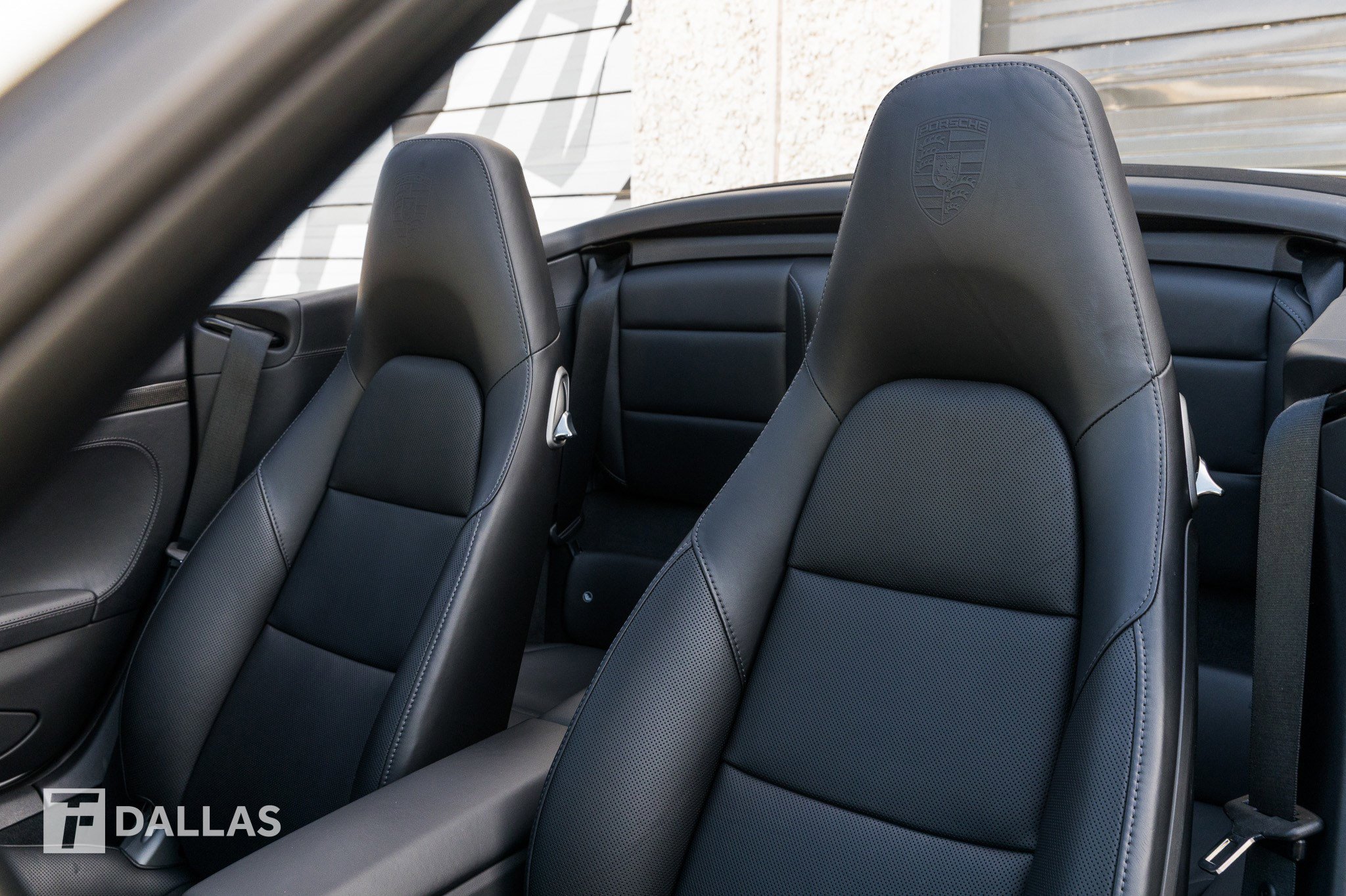 Used 2016 Porsche 911 Turbo w/ Sport Chrono Package image 29