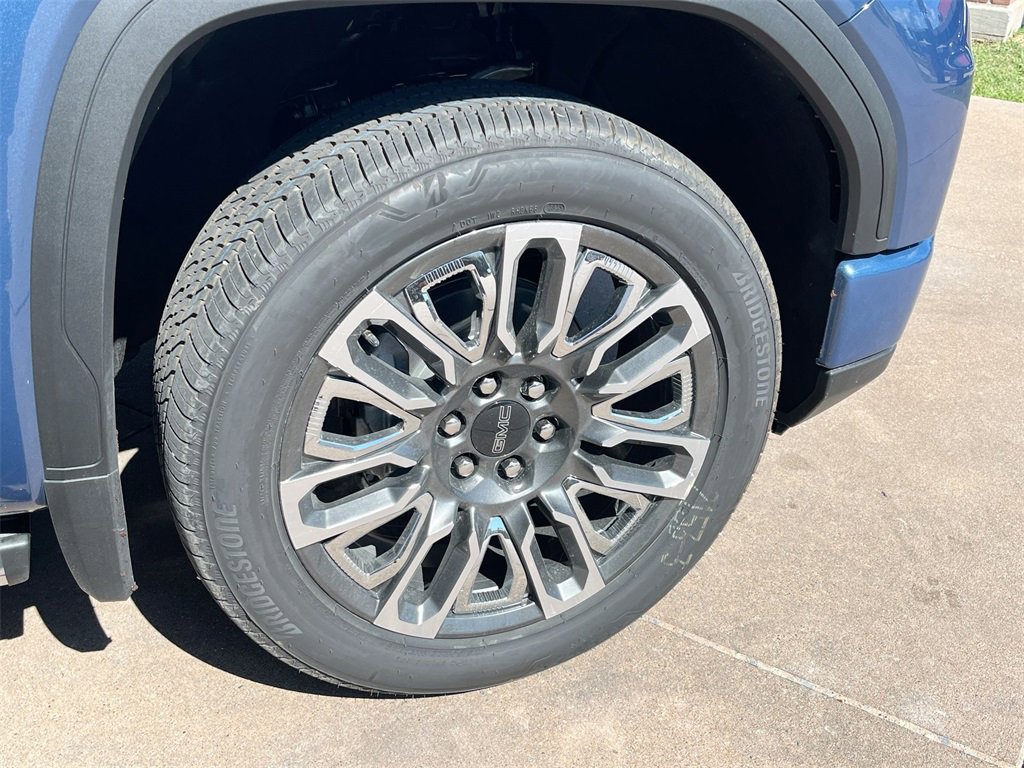 New 2026 GMC Sierra 1500 Denali Ultimate image 9