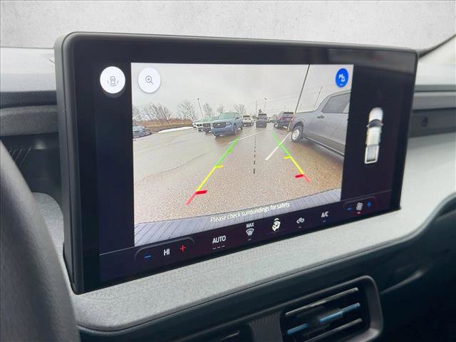New 2025 Ford Maverick XLT image 13