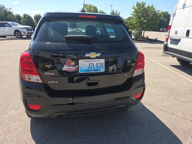 Used 2020 Chevrolet Trax LS FWD image 25