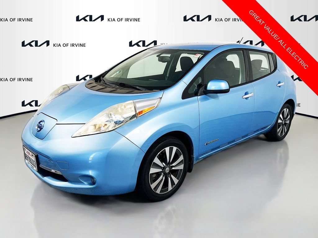 Used 2015 Nissan Leaf SV w/ LED & Quick Charge Package FWD image 3