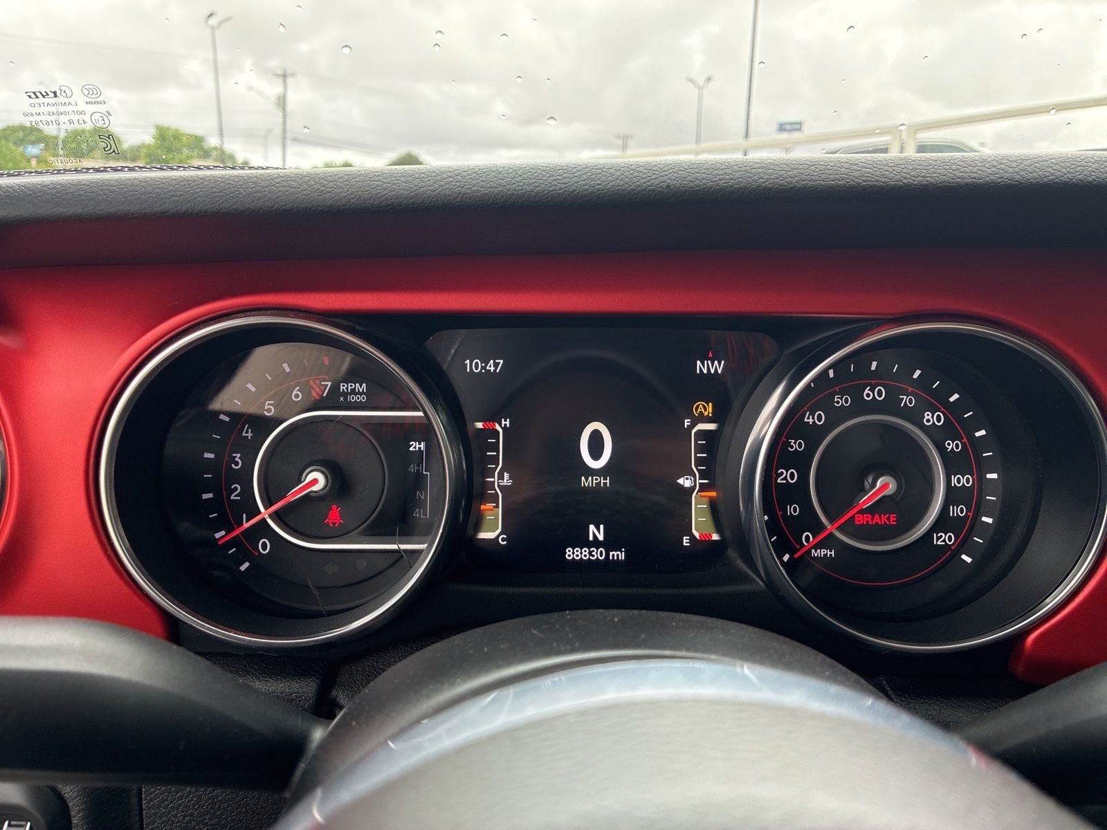 Used 2019 Jeep Wrangler Unlimited Rubicon w/ LED Lighting Group AWD/4WD image 29