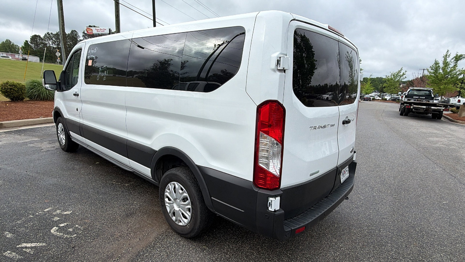 Used 2025 Ford Transit 350 XLT RWD image 10