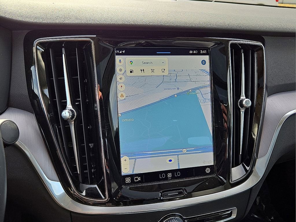 Used 2024 Volvo S60 B5 Core image 25