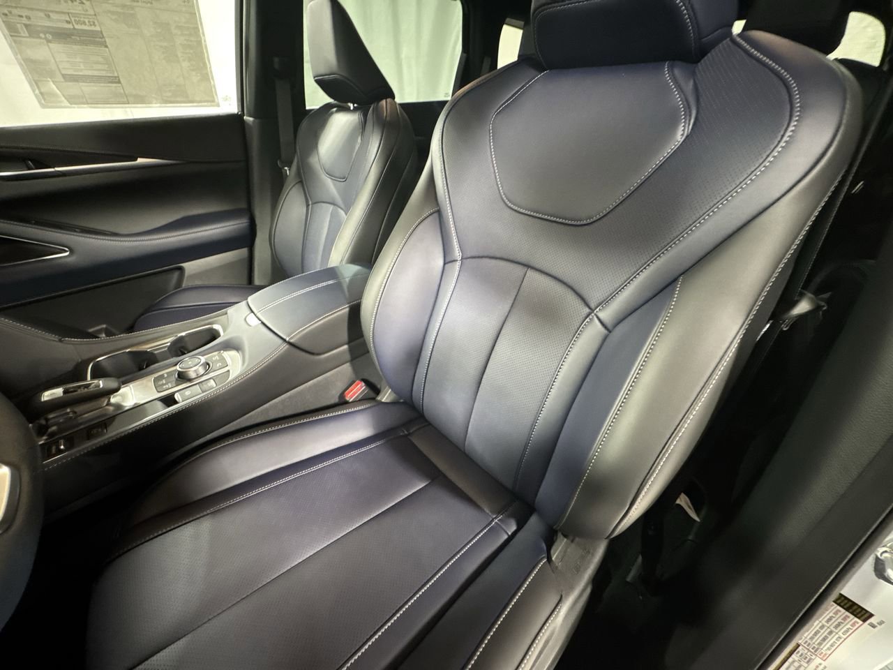 Used 2026 INFINITI QX60 Sport w/ Dark Cargo Package AWD/4WD image 19