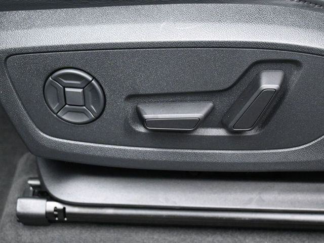 Used 2024 Audi Q3 2.0T Premium Plus image 10