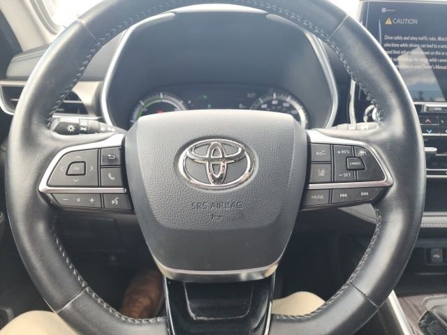 Used 2020 Toyota Highlander Limited image 20