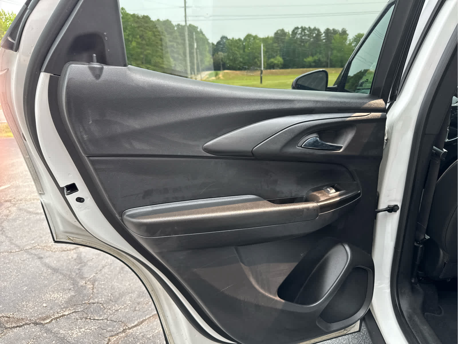 Used 2023 Chevrolet TrailBlazer RS w/ Sun and Liftgate Package AWD/4WD image 34