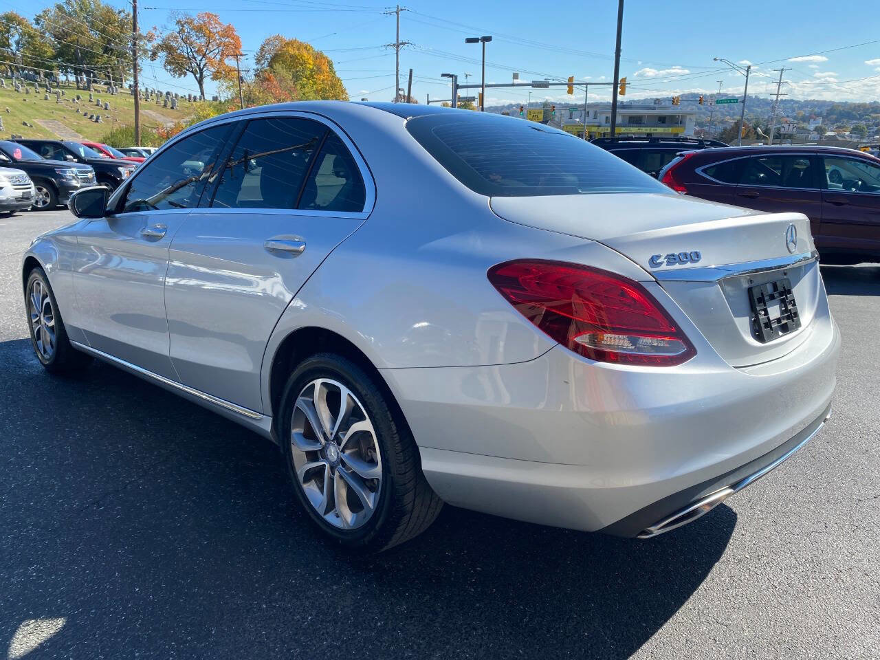 Used 2017 Mercedes-Benz C 300 4MATIC Sedan w/ Premium 1 Package image 5