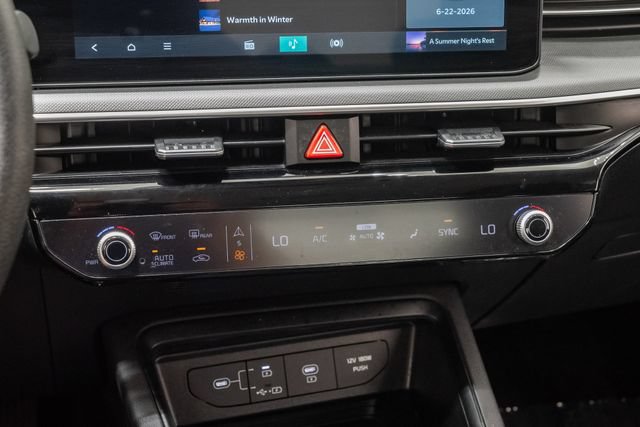 Used 2025 Kia K5 LXS FWD image 18