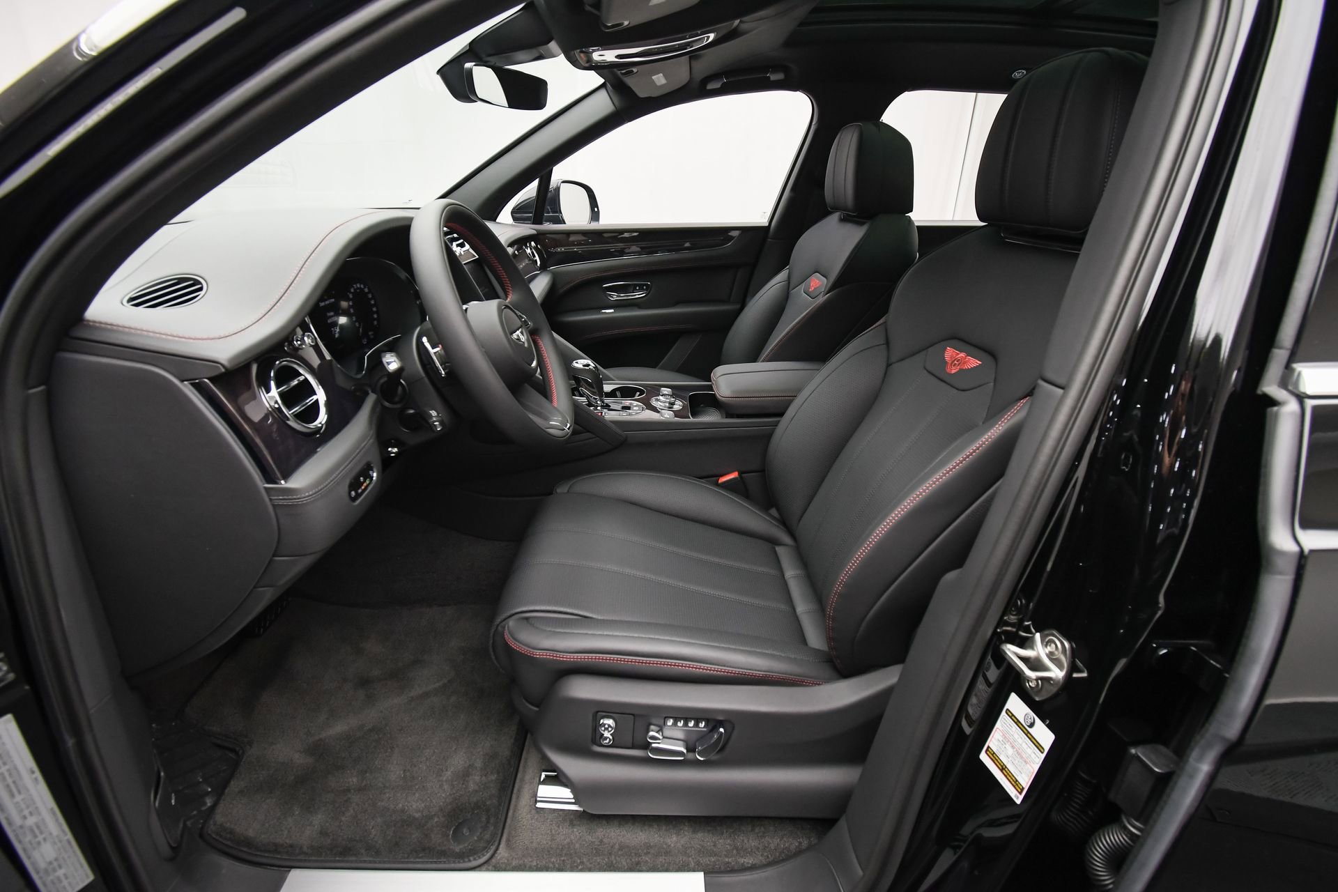 New 2024 Bentley Bentayga Extended Wheelbase image 20