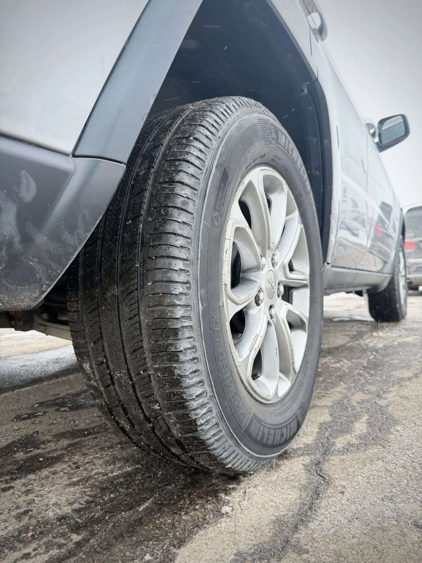 Used 2014 Jeep Grand Cherokee Limited image 27