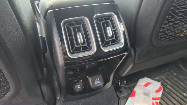 Used 2025 Kia Sorento SX Prestige AWD/4WD image 61
