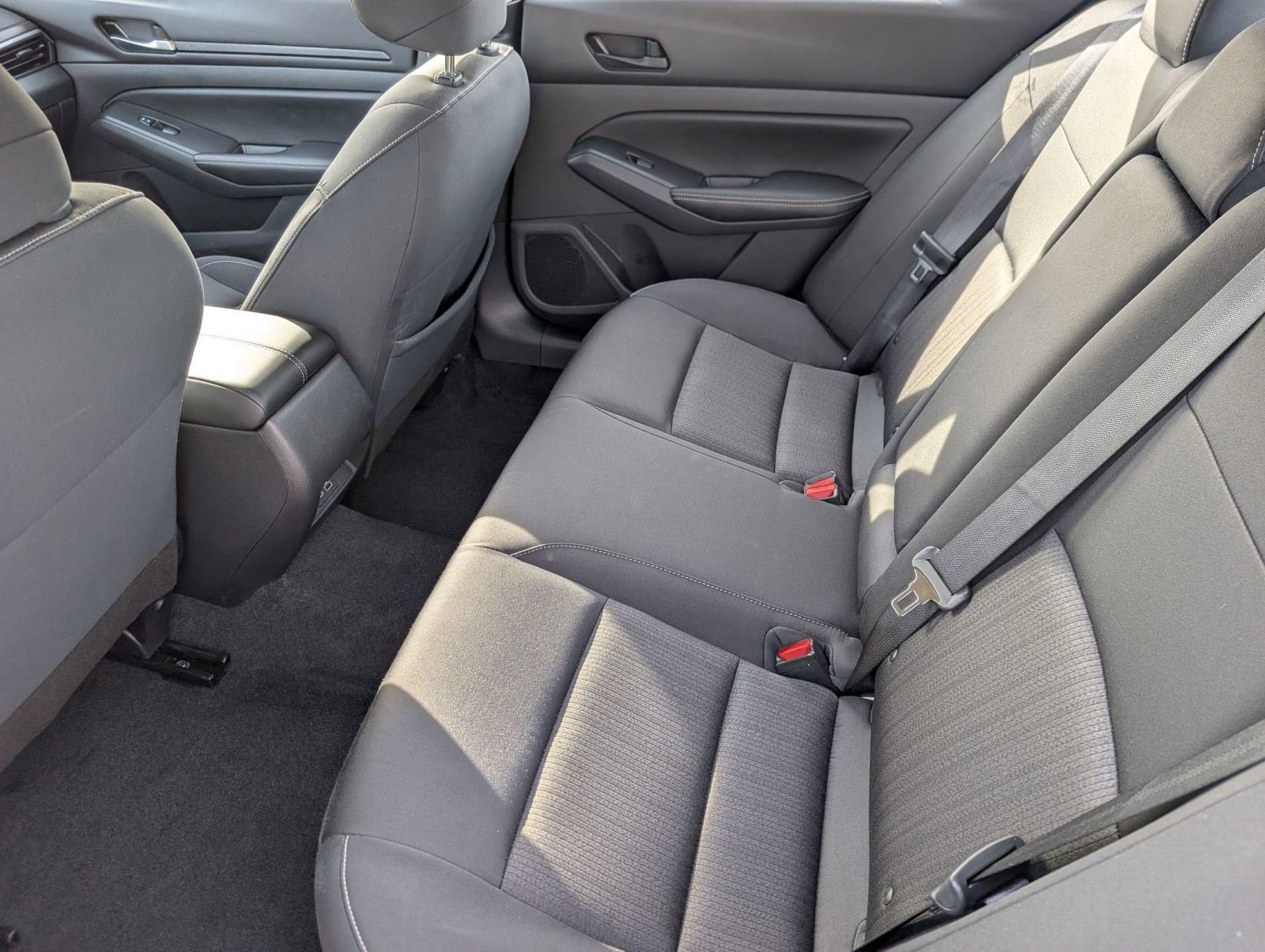 Used 2024 Nissan Altima 2.5 SV image 26