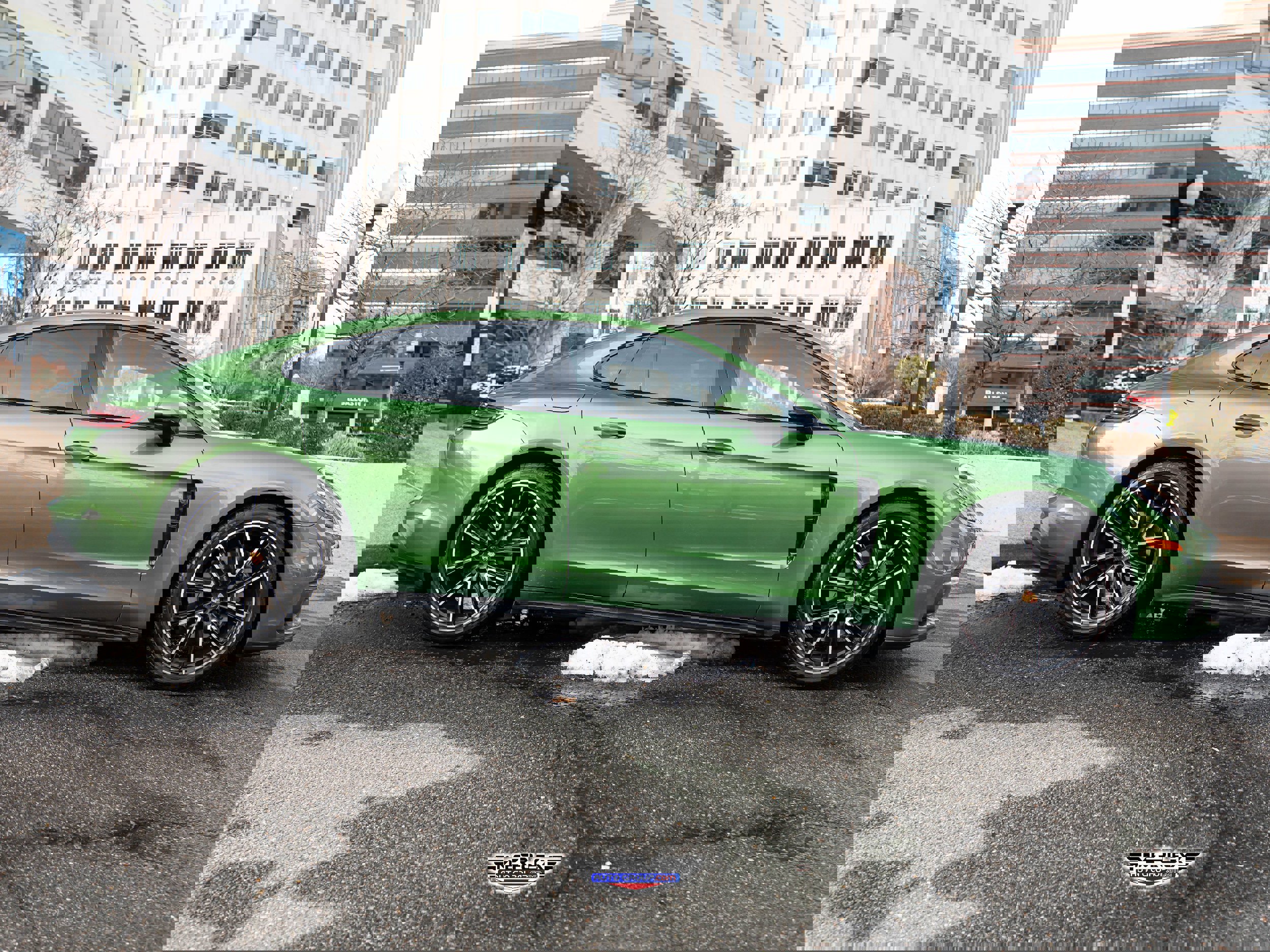 Used 2018 Porsche Panamera 4S image 8