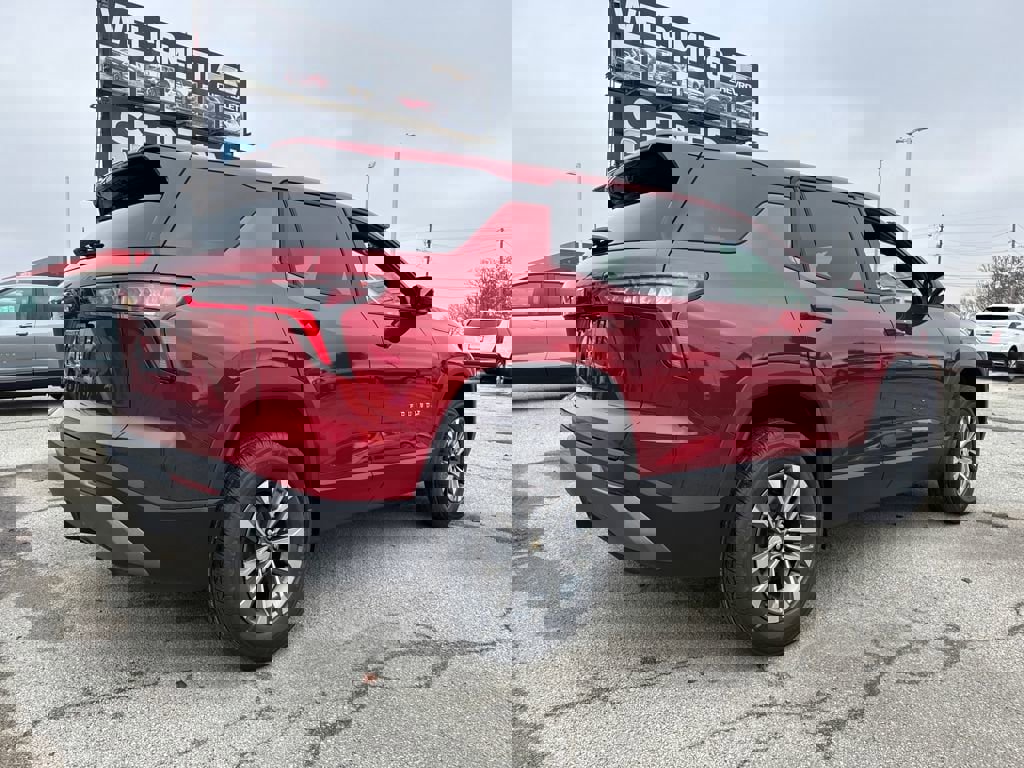 New 2026 Chevrolet Equinox LT w/ Safety and Technology Package image 6