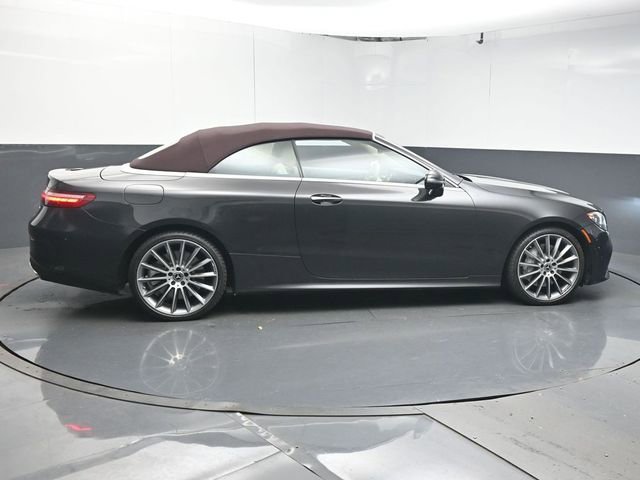 Used 2023 Mercedes-Benz E 450 4MATIC Cabriolet image 8