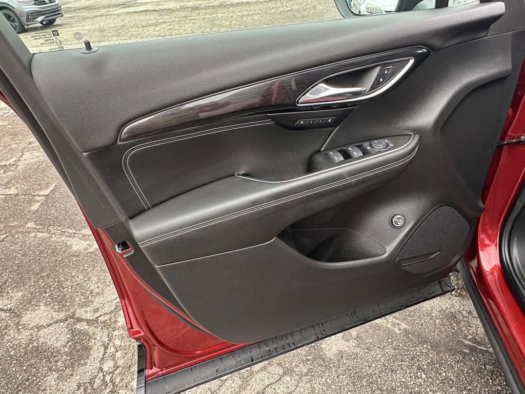 Used 2023 Buick Envision Essence w/ Sport Touring Package image 19
