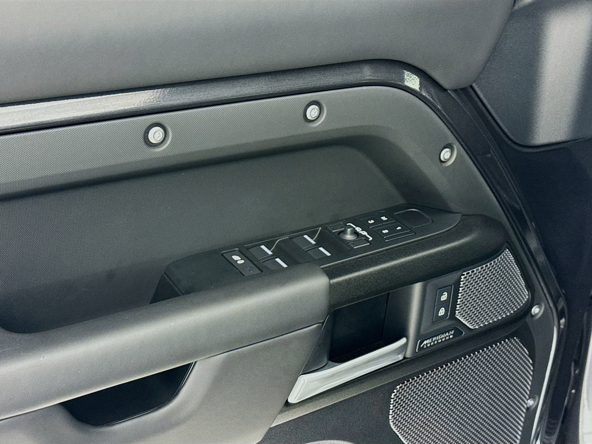 Used 2024 Land Rover Defender 110 Carpathian Edition image 19