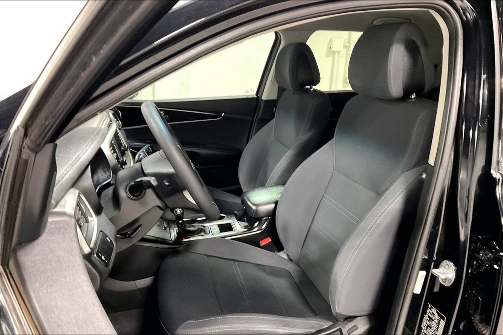 Used 2016 Kia Sorento L FWD image 30