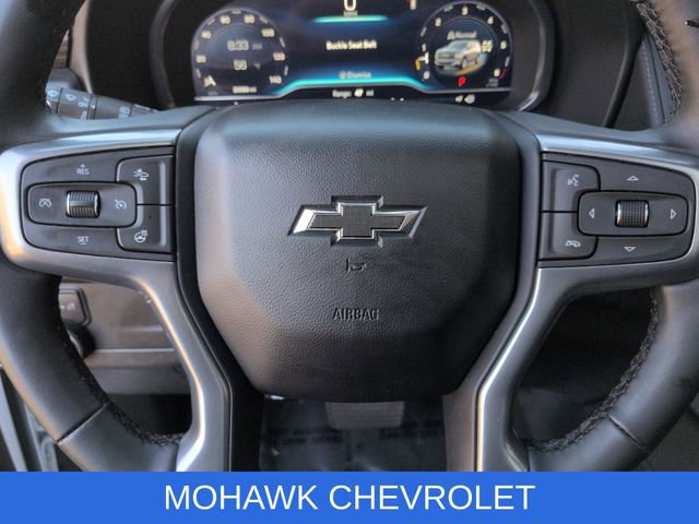 Used 2024 Chevrolet Suburban Z71 w/ Luxury Package AWD/4WD image 12