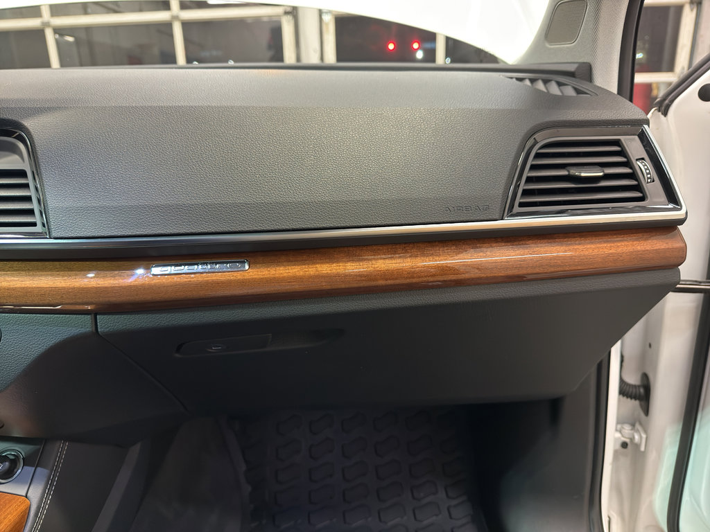 Used 2022 Audi Q5 2.0T Premium Plus image 24