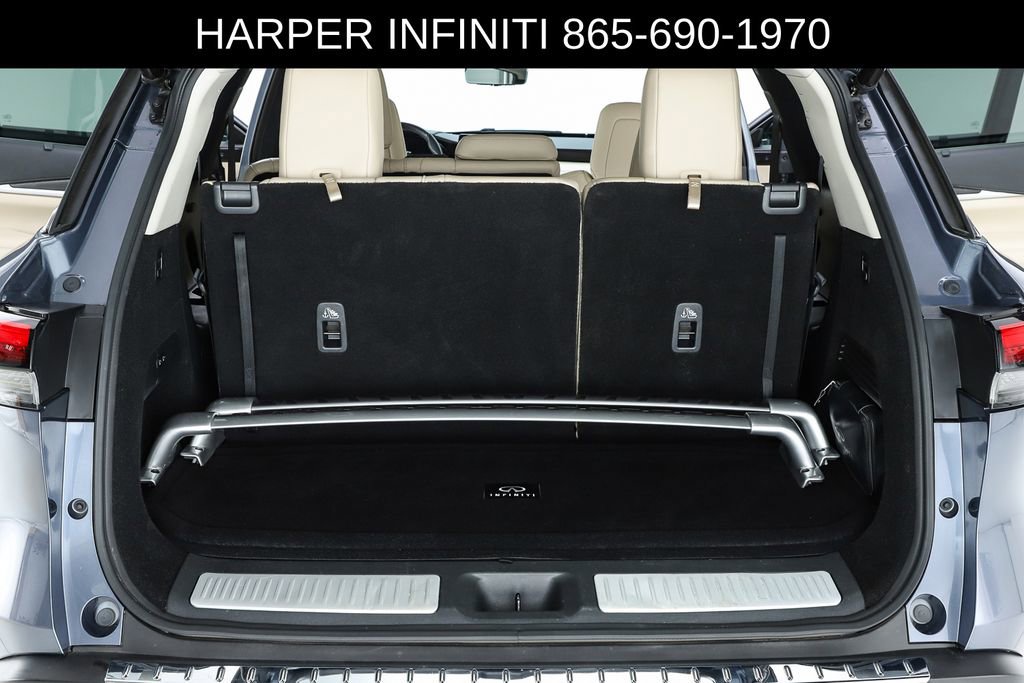 Used 2023 INFINITI QX60 Sensory w/ Vision Package AWD/4WD image 29