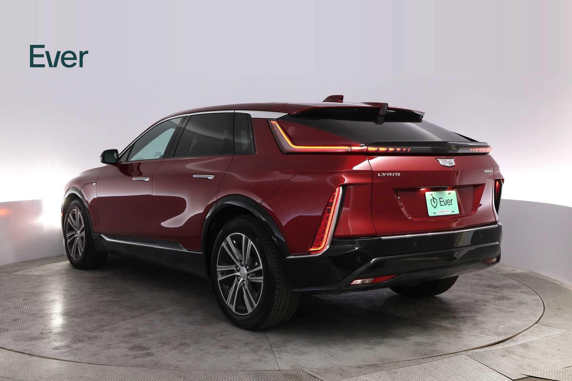 Used 2024 Cadillac Lyriq Luxury AWD/4WD image 17